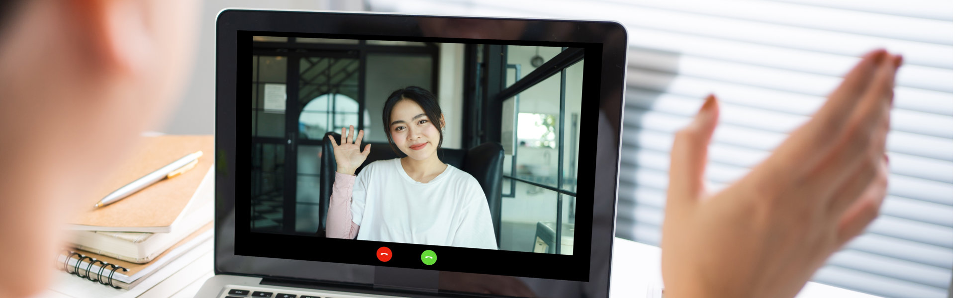woman talking to her consultant virtually